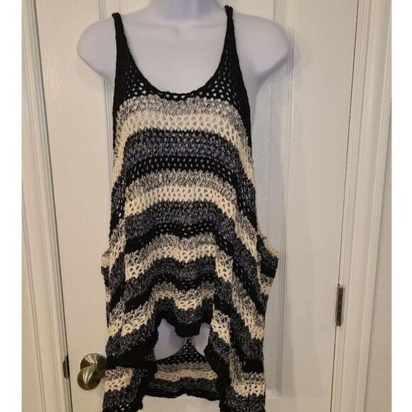 Black and Cream Striped Knit Tank Top - Picture 1 of 6